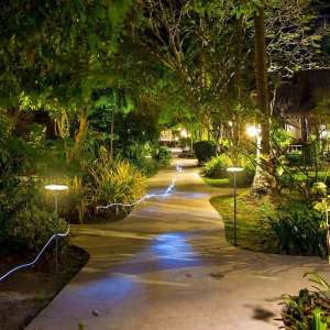 LED лампа за градина 12W 3000K VT-1160 V-TAC черна | AVStore