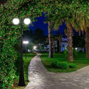 Осветително тяло (2xE27) VT-1232 V-TAC черно 2 метра | AVStore