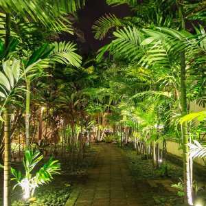 LED градинска лампа 12W 3000К VT-857 V-TAC бяла | AVStore